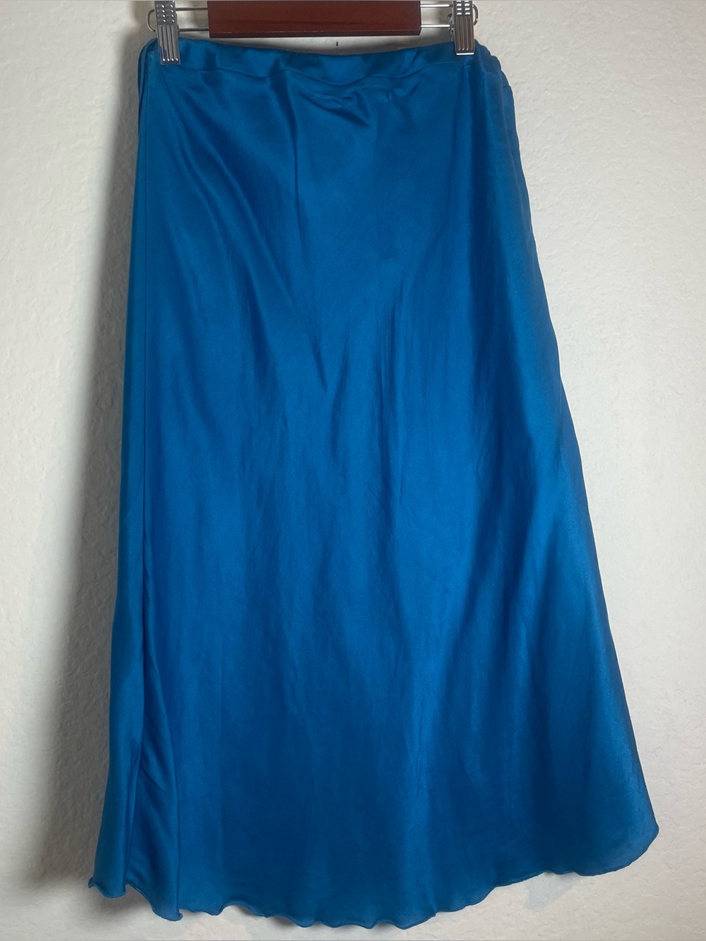 Brazeau Tricot Satin A-Line Midi Skirt Blue Solid Tie Waist | Size 2 Regular
